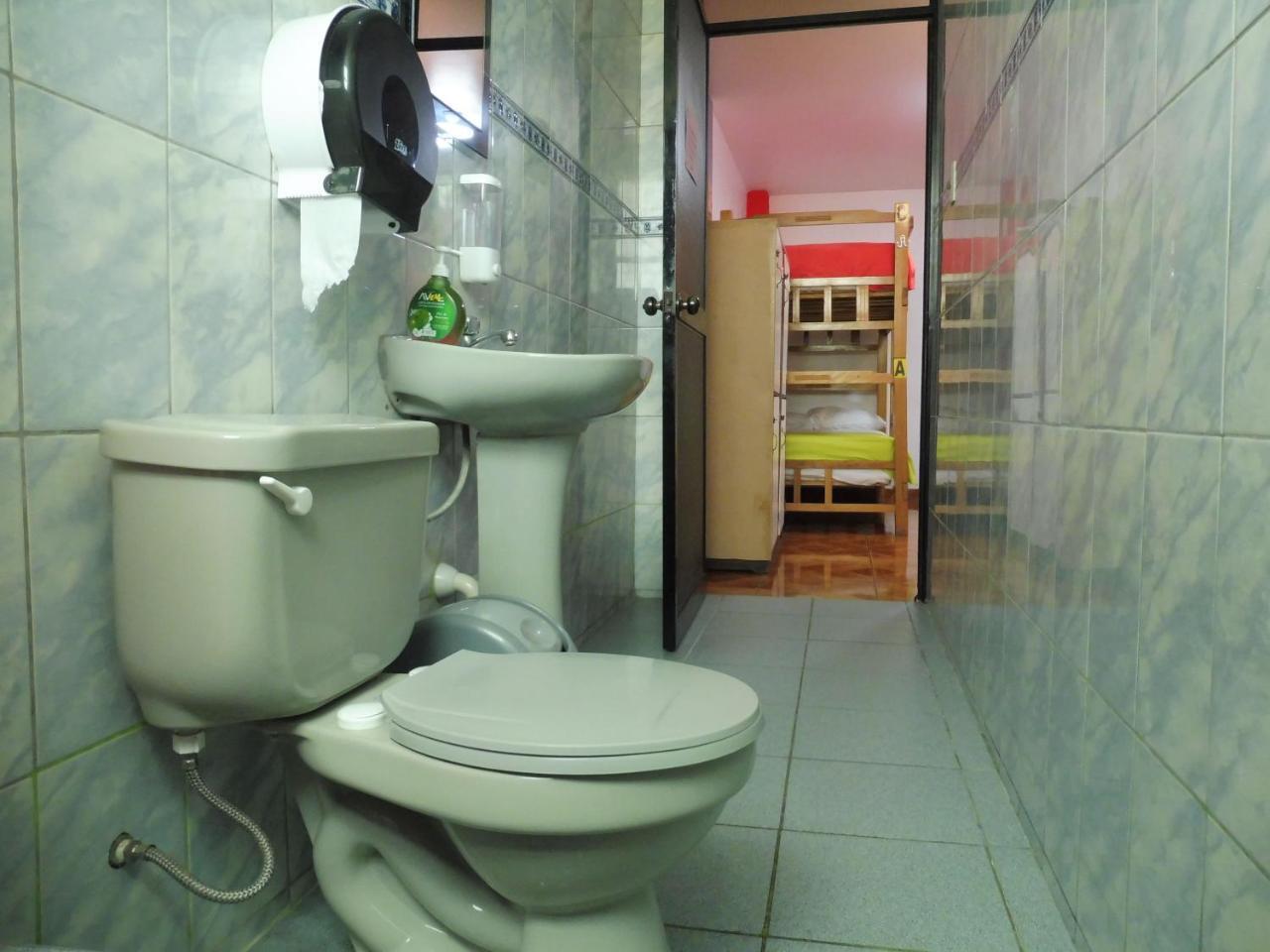 Hostel Paypurix - Airport *